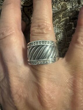 David Yurman Cable cigar, Diamond ring 
5.5 gorgeous